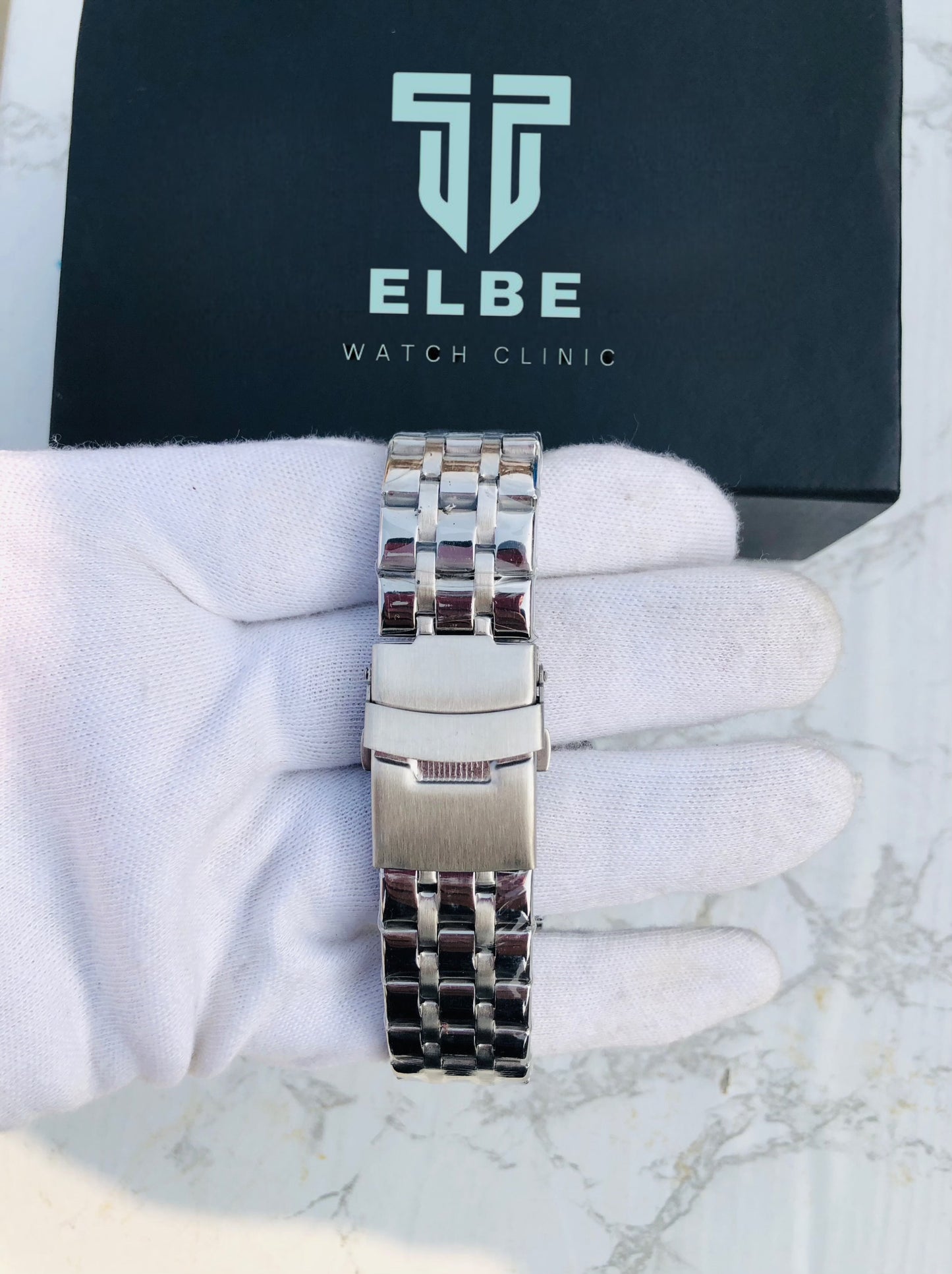 Ticarto Dimond Watch