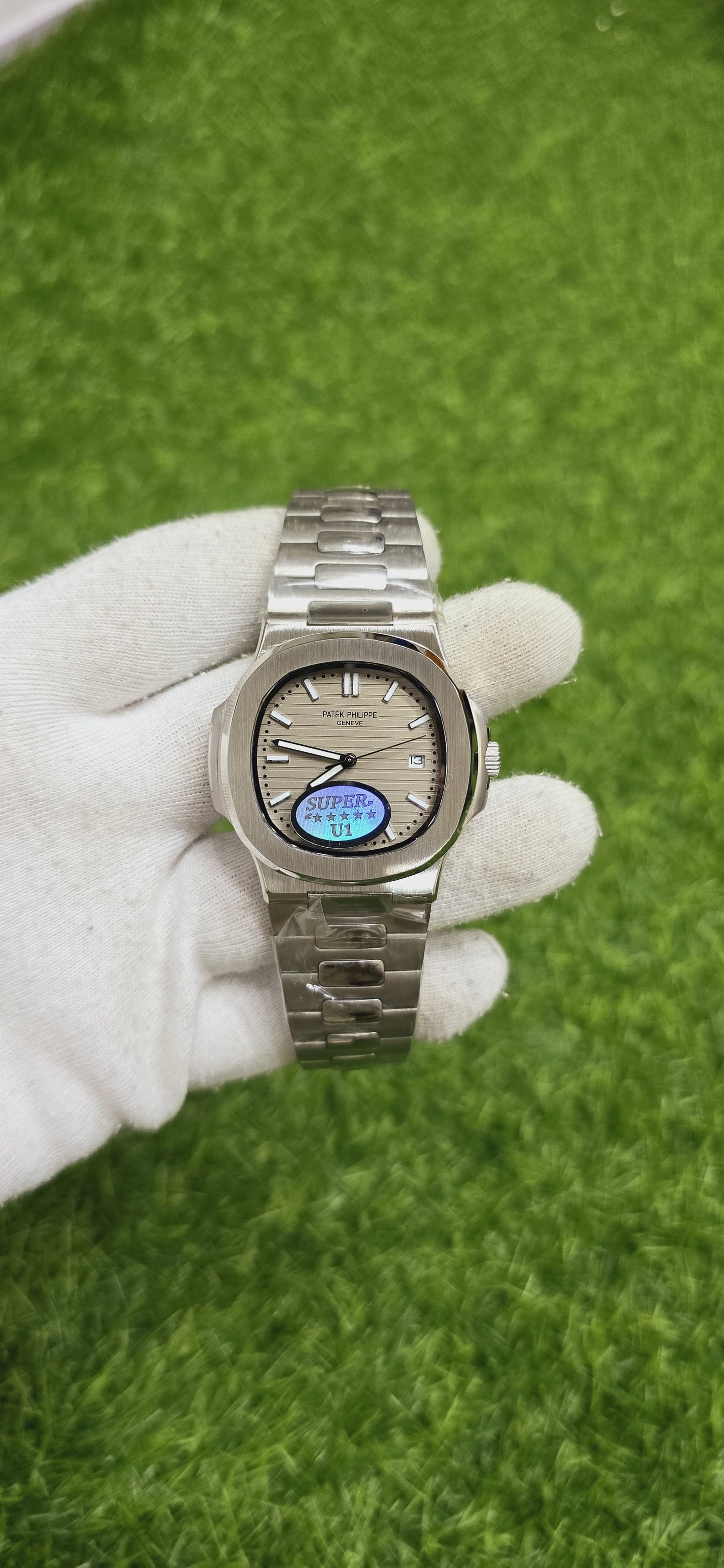 Patek Philippe Nautilus(Silver Straps)